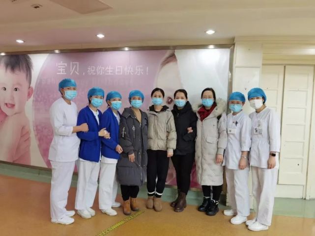 点赞最美:天津市第一中心医院产科护士王英(市妇联,天津经济广播联合