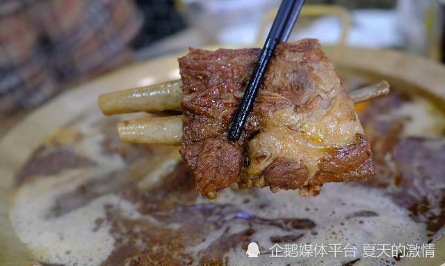 石家庄藏在旮旯里的一锅肉，当地人口碑认证过，是正宗老味道