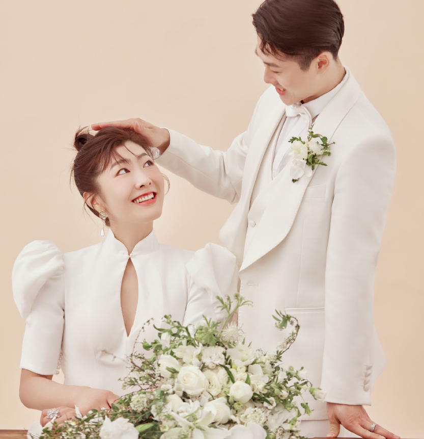 徐梦桃王心迪520官宣领证,结婚现场照曝光,掐点表白彼此超甜蜜_腾讯