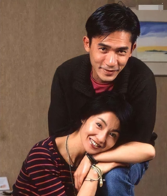 22年前的cp好绝梁朝伟张曼玉共处15月却成影迷心中意难平