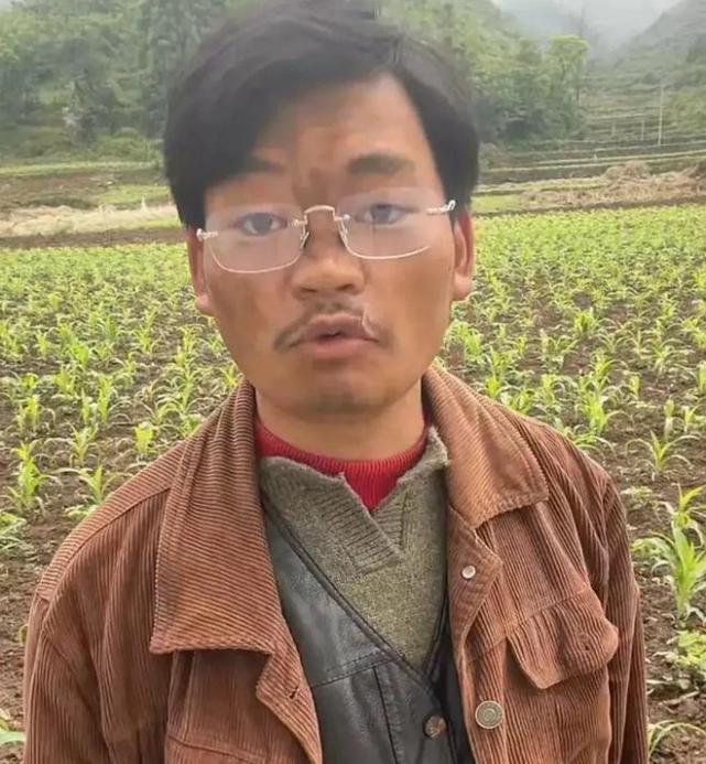 山寨版王宝强直播:我没模仿任何人,每天收入2000多块,比打工强