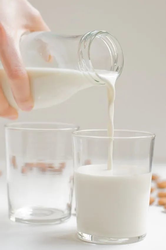 植物牛奶，会比普通牛奶营养价值更高吗？