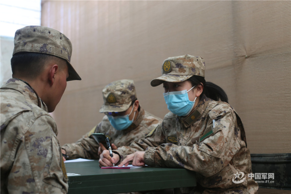 (资料图,韩凤霞供图)韩燕霞曾经也有过相似的"苦恼".