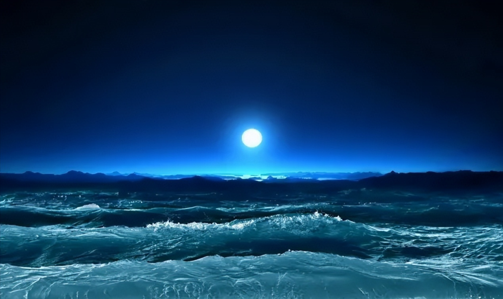 月下潮升随着涛声越来越响,一道数丈高的水墙接天而至,轰然耸立的威势