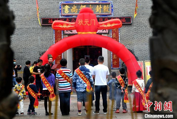 两岸学子福州共叙友谊 体验民俗文化_腾讯新闻