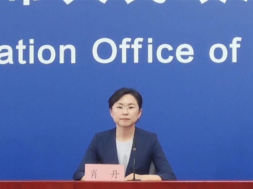 北京青年报记者在会上获悉,海淀区委常委,宣传部长肖丹表示,为遏制