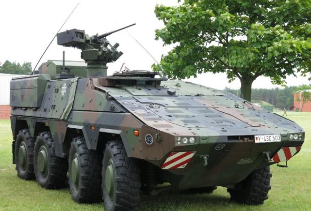 斯洛文尼亚采购45辆拳击手装甲车,是否物有所值?