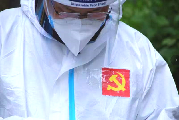 从"不安"到"心安",他们是居民的"定心丸" 丨争创无疫小区在行动