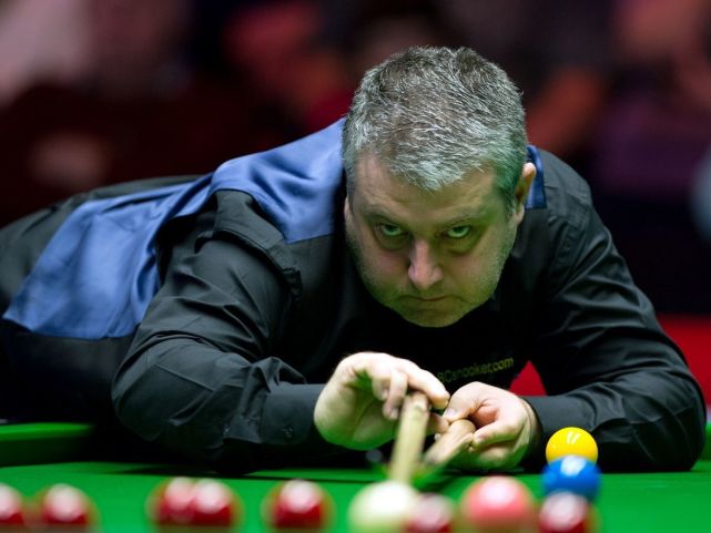 q school首站 英格兰老将罗德·劳勒再获两年职业资格