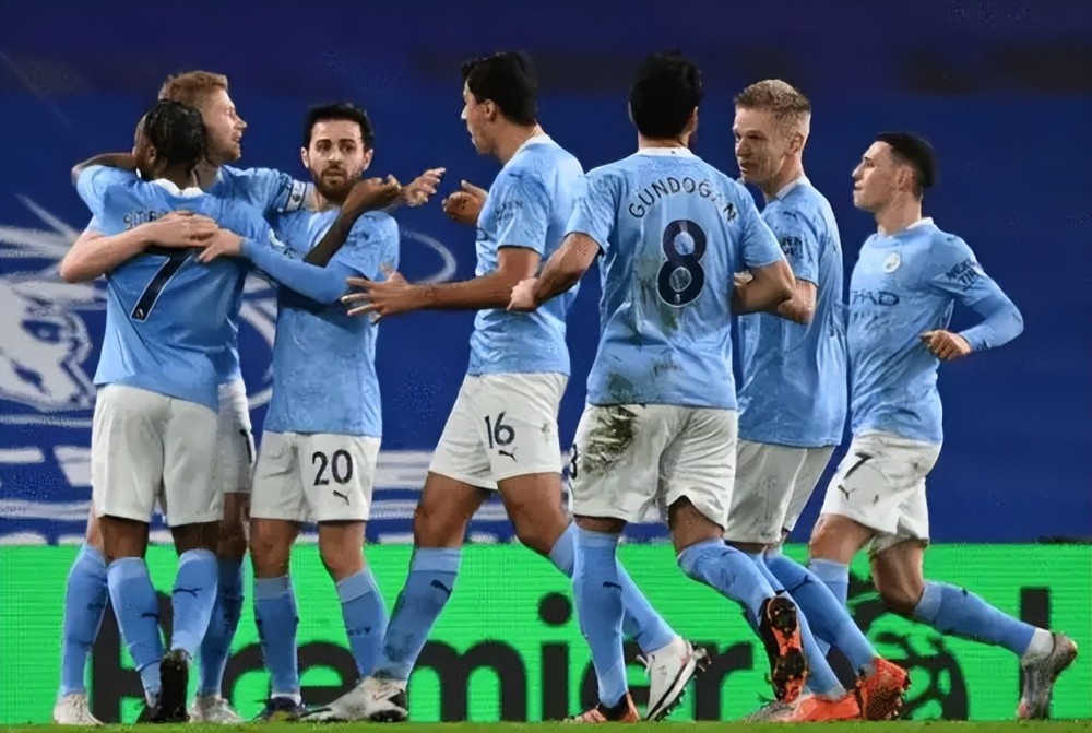 尤文官宣布冯赛季结束离队|曼城官宣今夏离队第一人维拉250万签下一名边锋