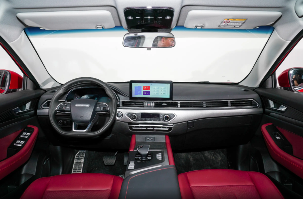 消息称长安深蓝SL03（C385）纯电动汽车将于5月30日首发