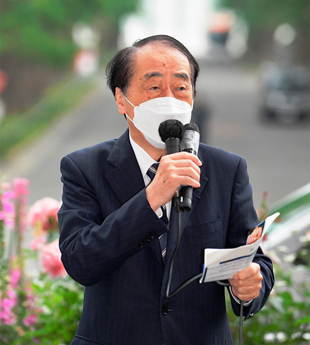 日本前首相菅直人在演讲时批评日本维新会的核共享理念是逆世界潮流而