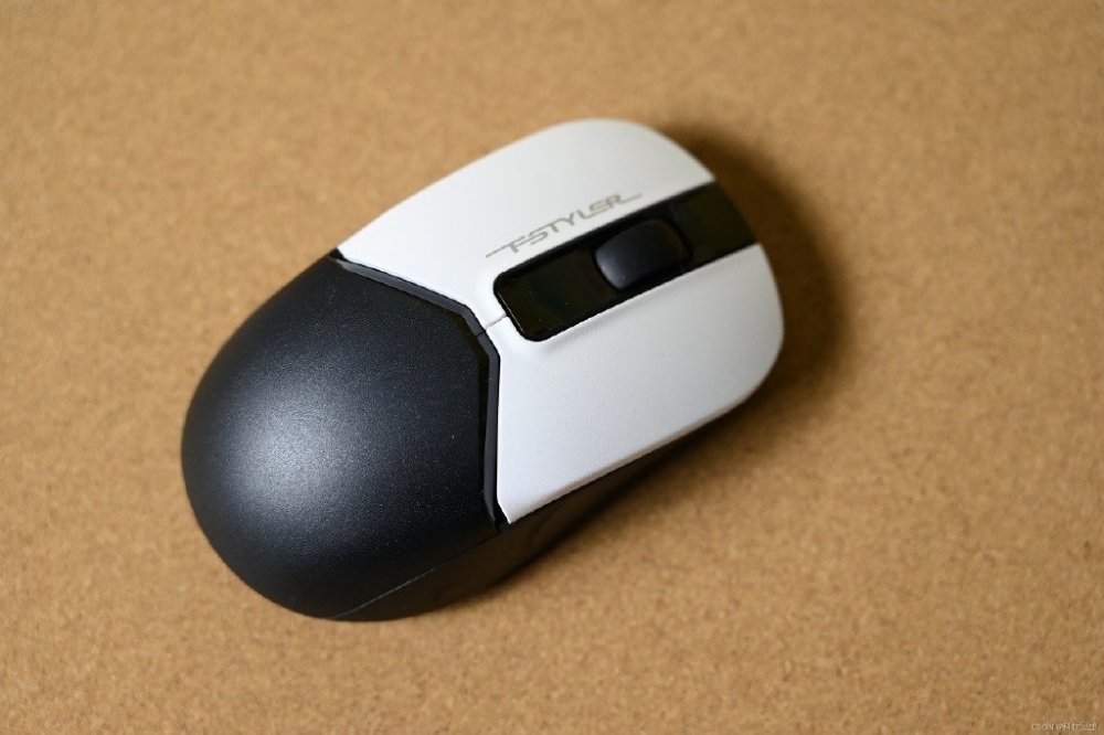 双飞燕 fb12c双模无线鼠标,支持2.4g和蓝牙连接,感觉不错!_腾讯新闻