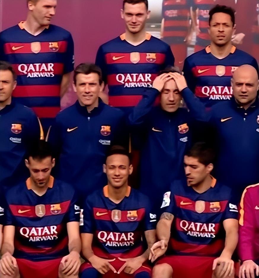 迪马利亚发巴黎全家福,5小时28万赞,内马尔手势 梅西引球迷怀念_腾讯