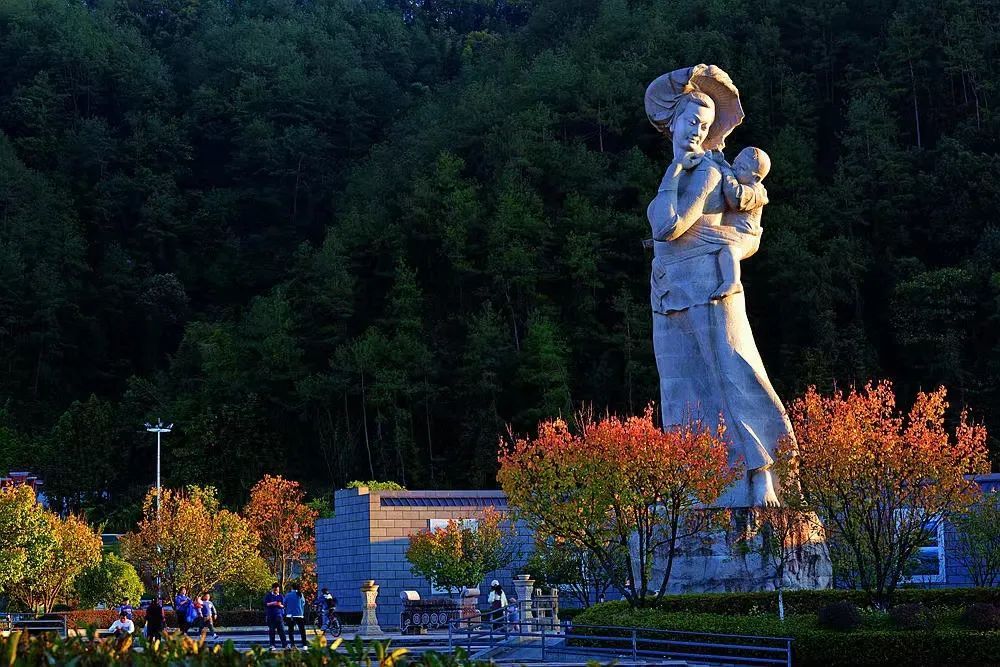 我们的新时代龙岩长汀古韵新姿福满汀城