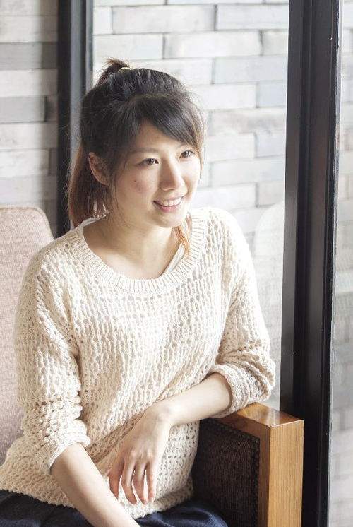我觉得《我是路人甲》这部电影的另一个主角——女主王婷的演艺经历更