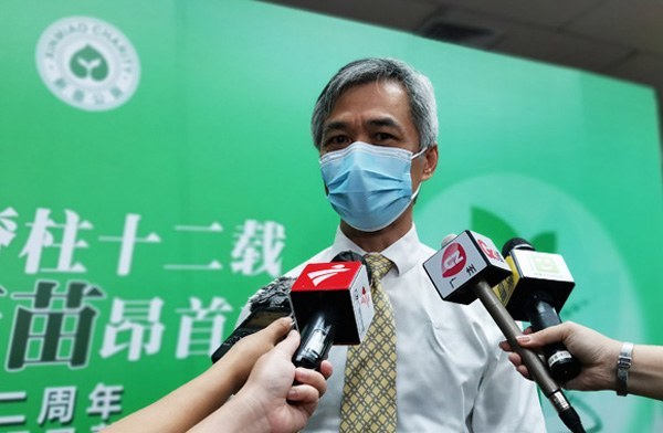 戎利民教授表示,脊柱侧弯最常见的是特发性脊柱侧弯,发病率约为千分之