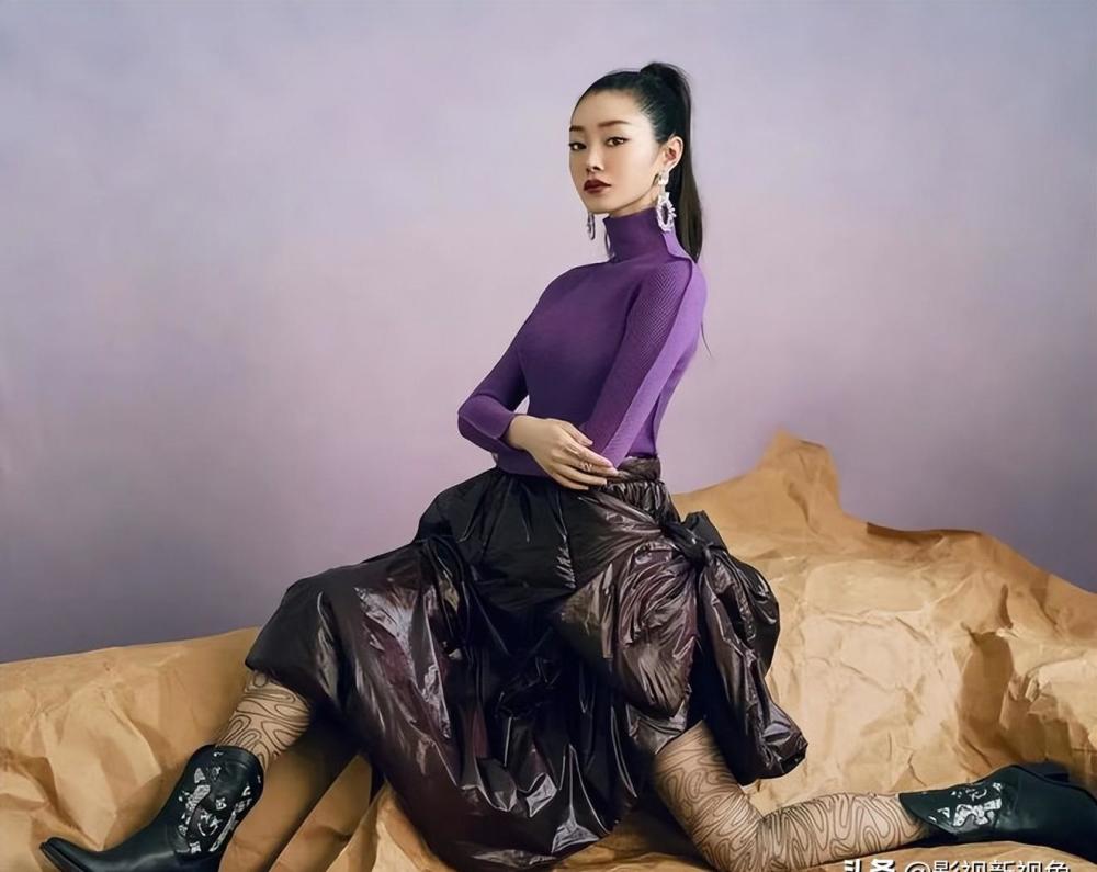 宋轶拍摄复古大片,穿打底衫搭配半身裙,美感不输旗袍造型_腾讯新闻