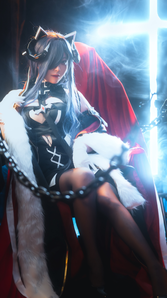 cos:碧蓝航线奥古斯特cos正片@盒原纯壹