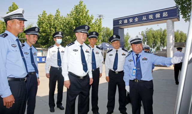 陕西省公安厅交警总队总队长刘伟带队调研渭南公安交管工作