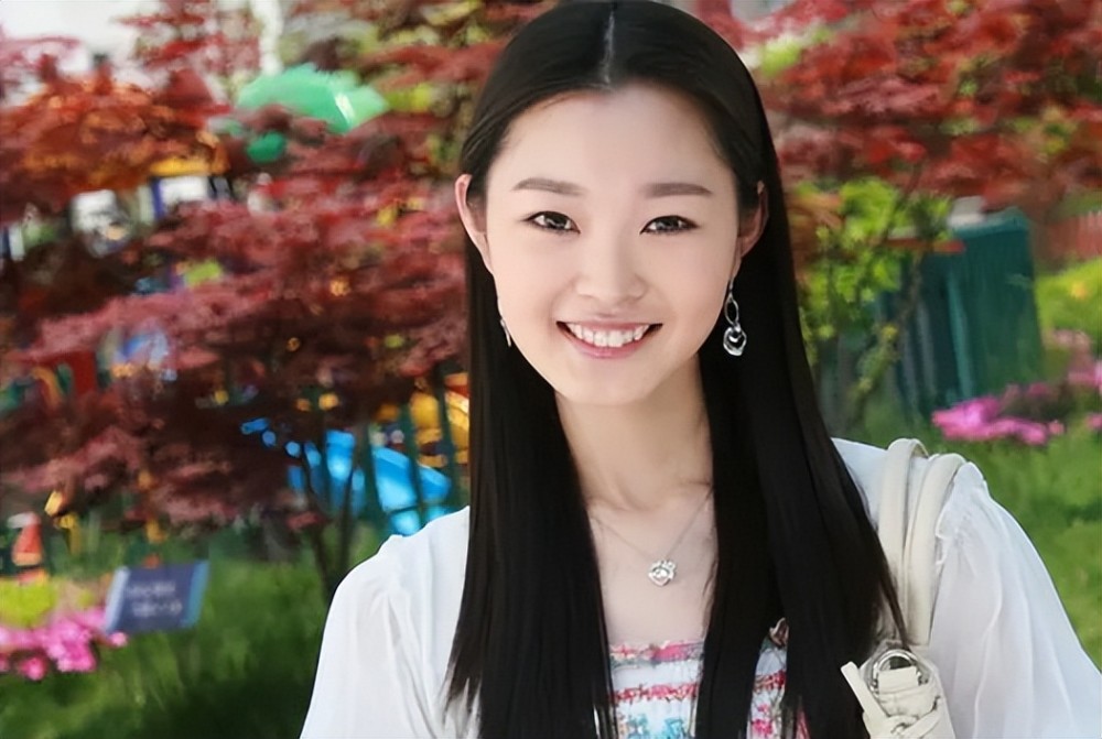 在《电视剧版山楂树之恋》,《错点鸳鸯》,《栀子花开》里都可以看见她