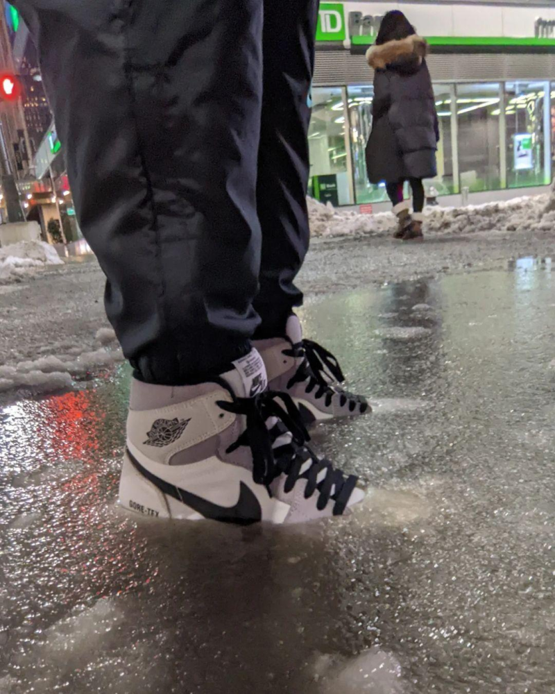 aj1 gore tex review