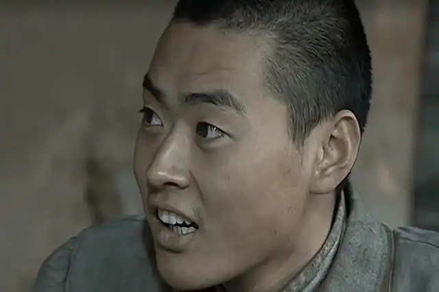 《亮剑》中,黑云寨二当家山猫子为何要杀魏和尚?他不知道和尚的身份?