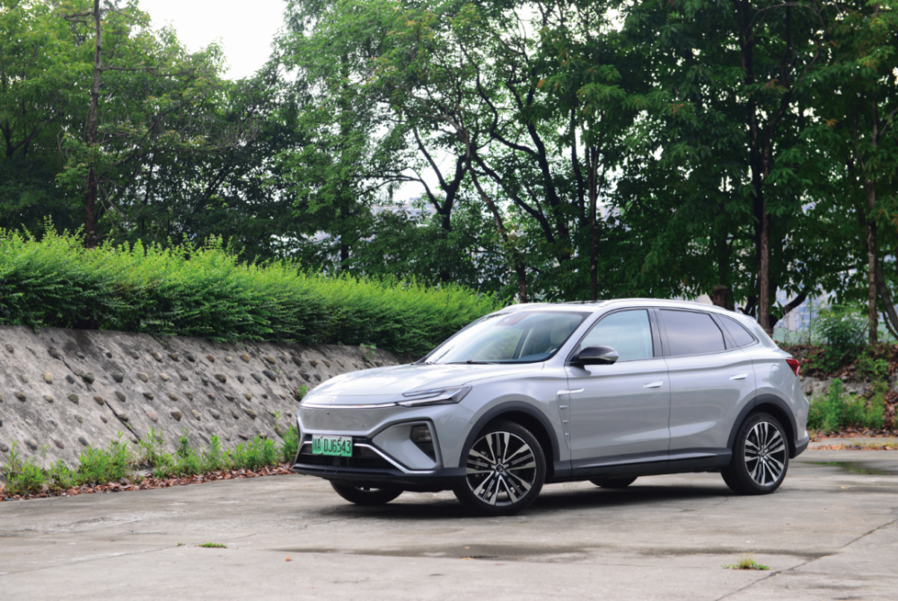 试驾飞凡汽车marvel r:20万级纯电家用suv正解_腾讯新闻