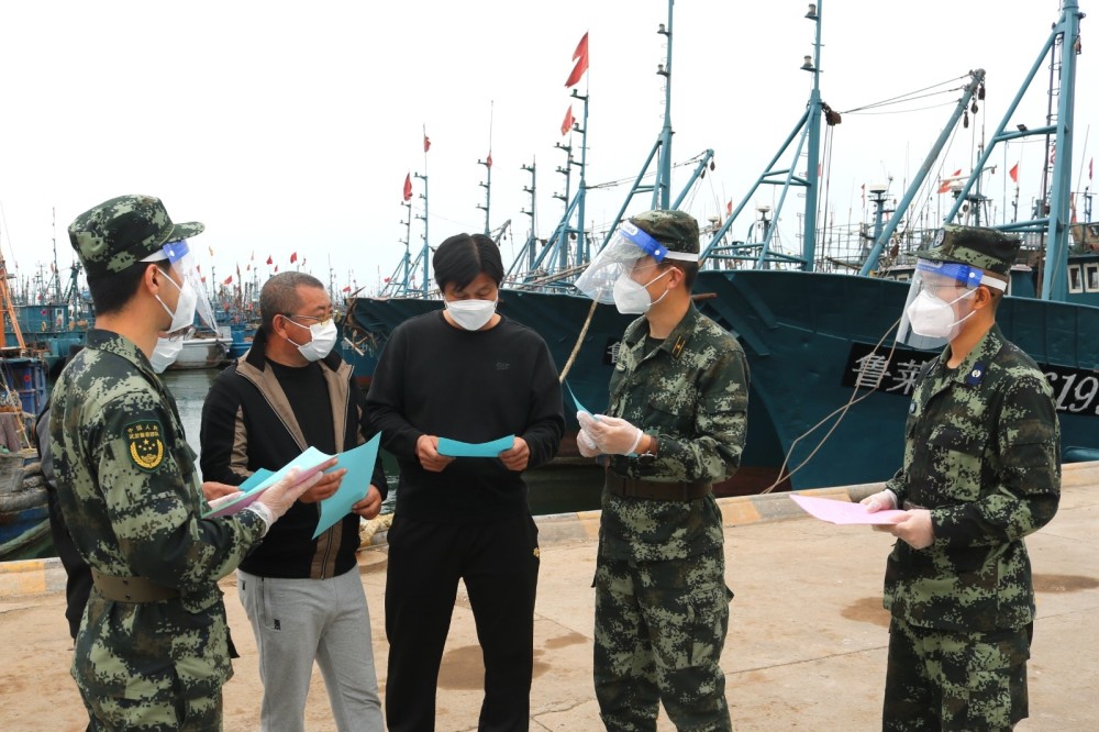 烟台海警局持续推进伏季休渔专项行动