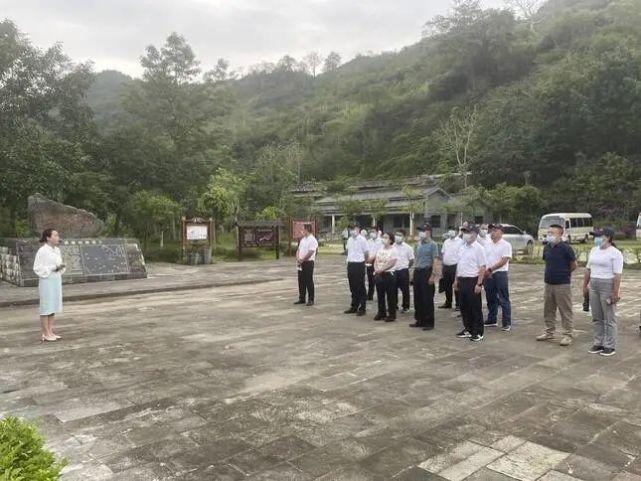 驗收組一行先後到大雪山鄉忙蚌自然村,永德縣滇緬鐵路遺址園,永德縣融