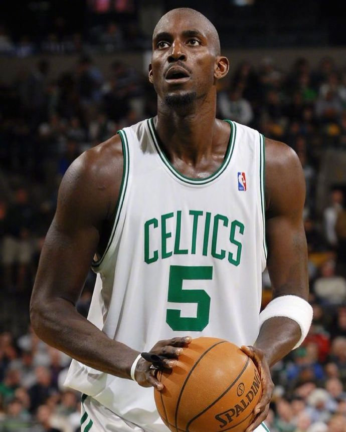 请选出你最喜欢的5号球员