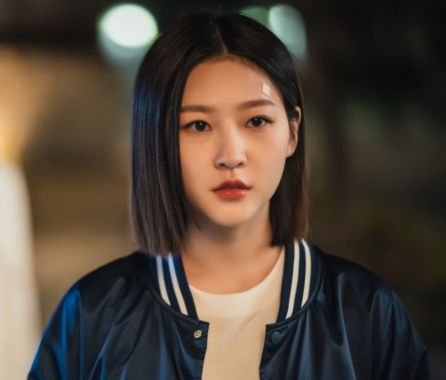 猎犬们剧组官宣女主金赛纶不再参与拍摄酒后驾车酿成的惨祸