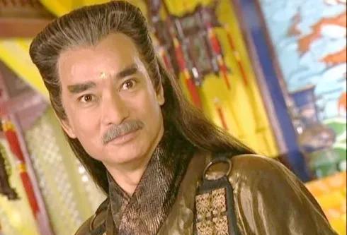 上官金虹还有《隋唐英雄传》里的罗艺,高雄在1986年到1990年是tvb的