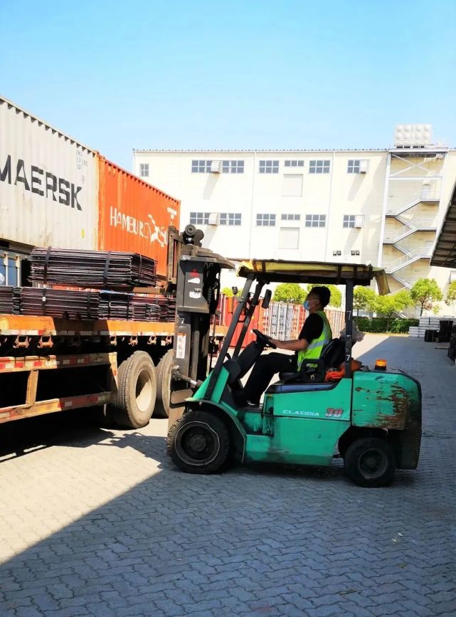 大宗商品,进口汽车"进得来,出得去"!