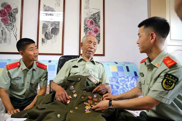 开国大校逝世,享年104岁