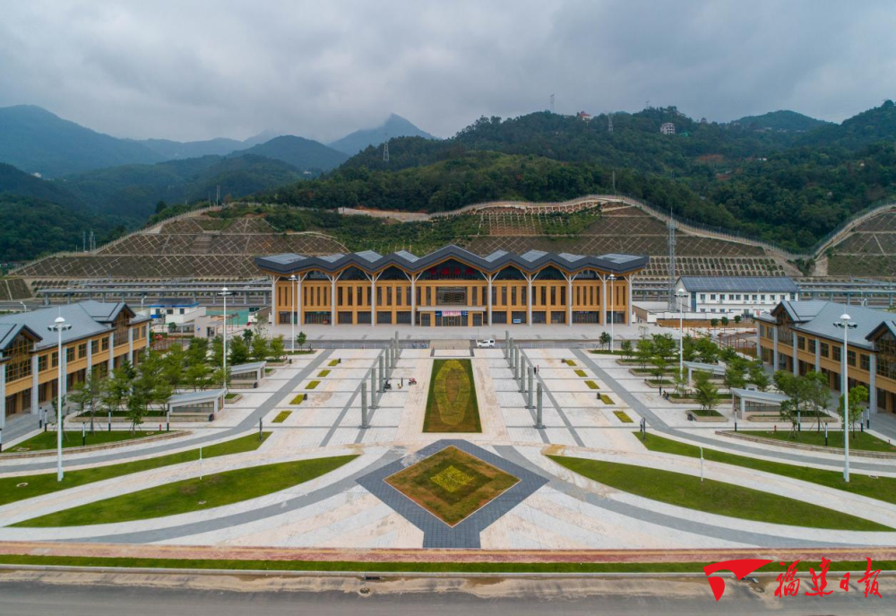 惊艳兴泉铁路泉州四站建成亮相