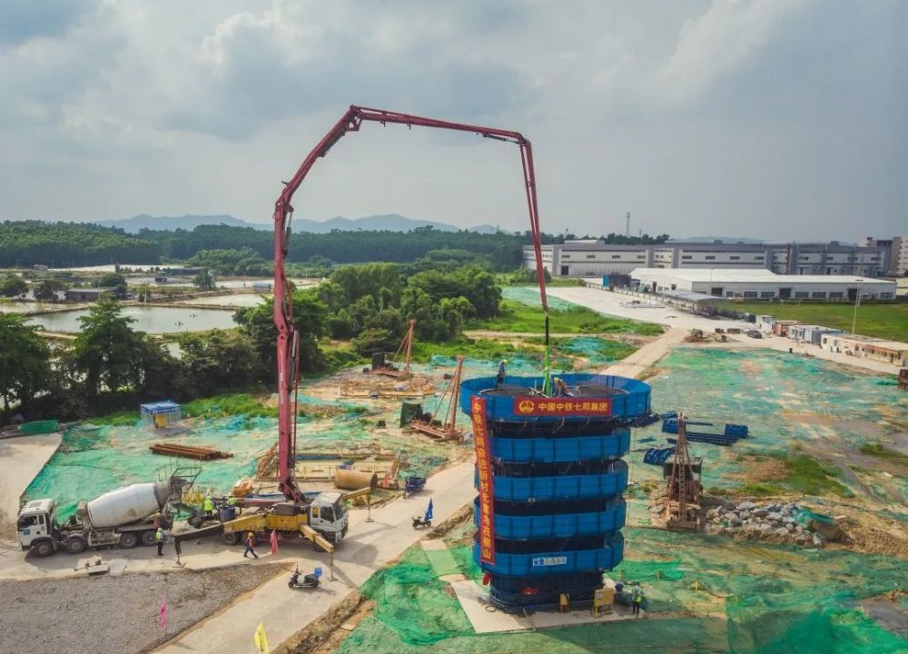 经江门鹤山,佛山高明,终至珠三角机场站(与珠肇铁路合设),线路全长