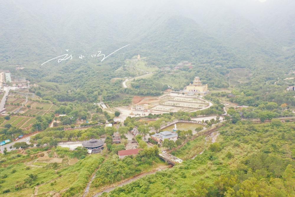 廣東汕尾也有一座雞鳴寺與南京同名藏在海豐縣的蓮花山裡