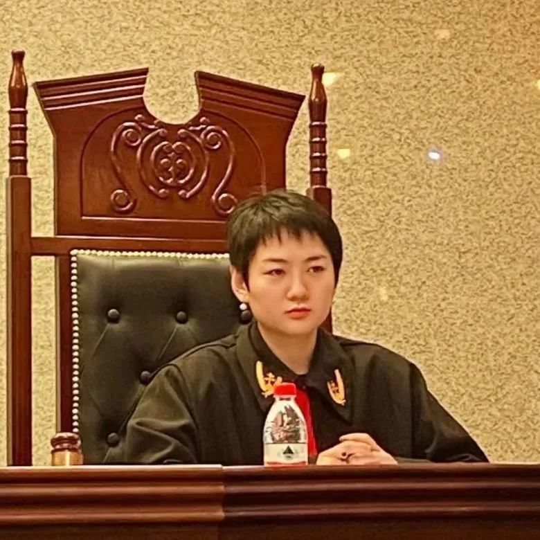 徐伟律师聂素芳律师翁小平律师张小峰律师万学伟律师陈旭律师朱娅琳