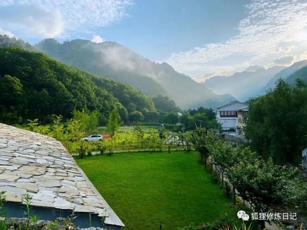 先後建成了筒車灣國家aaaa休閒景區,悠然山省級旅遊度假區,上壩河省級