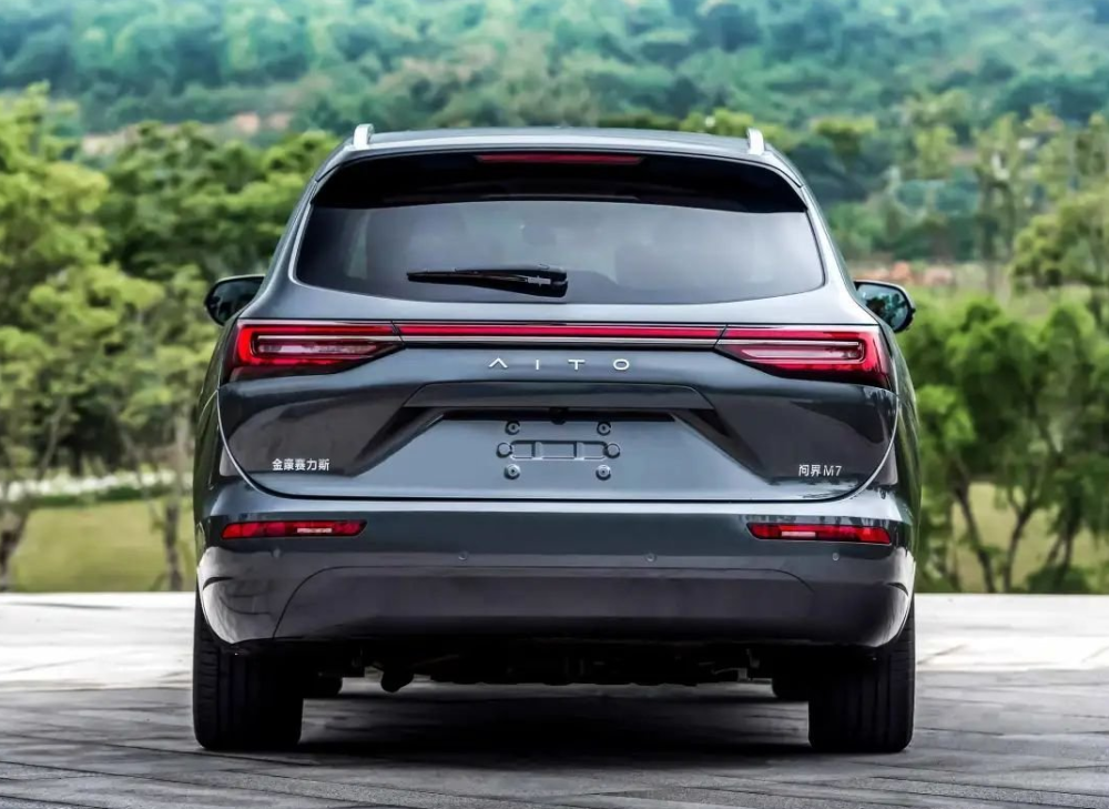 问界m7四驱版来袭真的好起来了