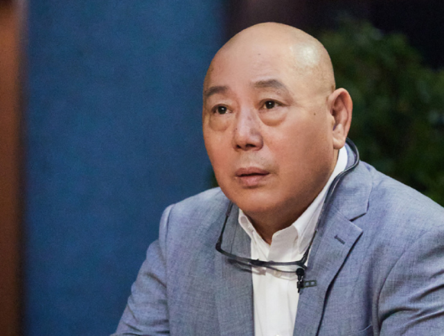 杨超越能大火是有道理的李诚儒直接夸杨超越是情景喜剧的希望