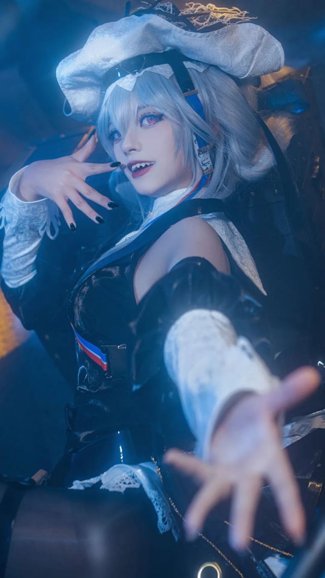 cos:明日方舟幽灵鲨cos正片@横川是川崽