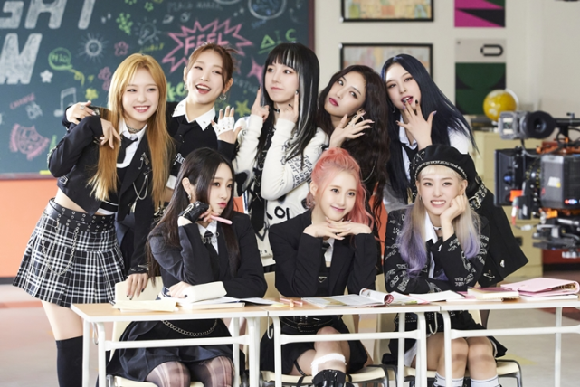 lightsum为韩国cube娱乐推出的8人女子团体,由尹相雅