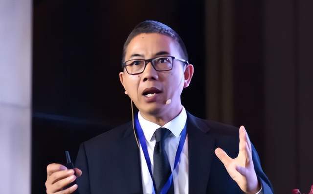 彭文生俄乌冲突对金融和实体哪个影响更大