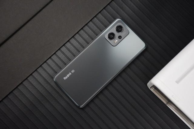 redmi新款小金刚开箱:lcd永不为奴