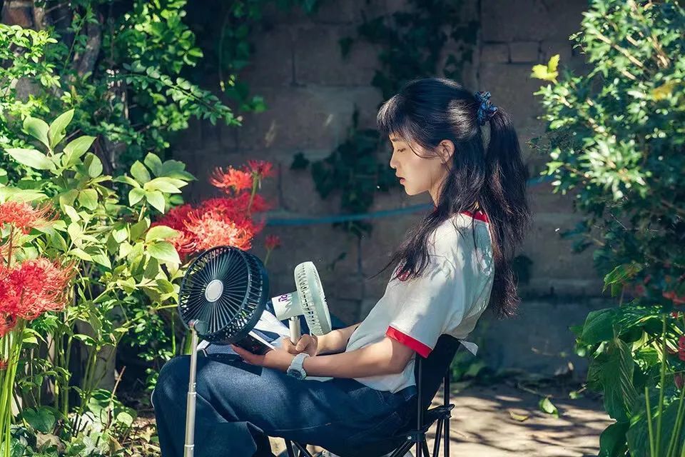 从新人怪物走到百想视后，时光于她而言刚刚好。大学生职业素养报告2023已更新(今日/头条)大学生职业素养报告