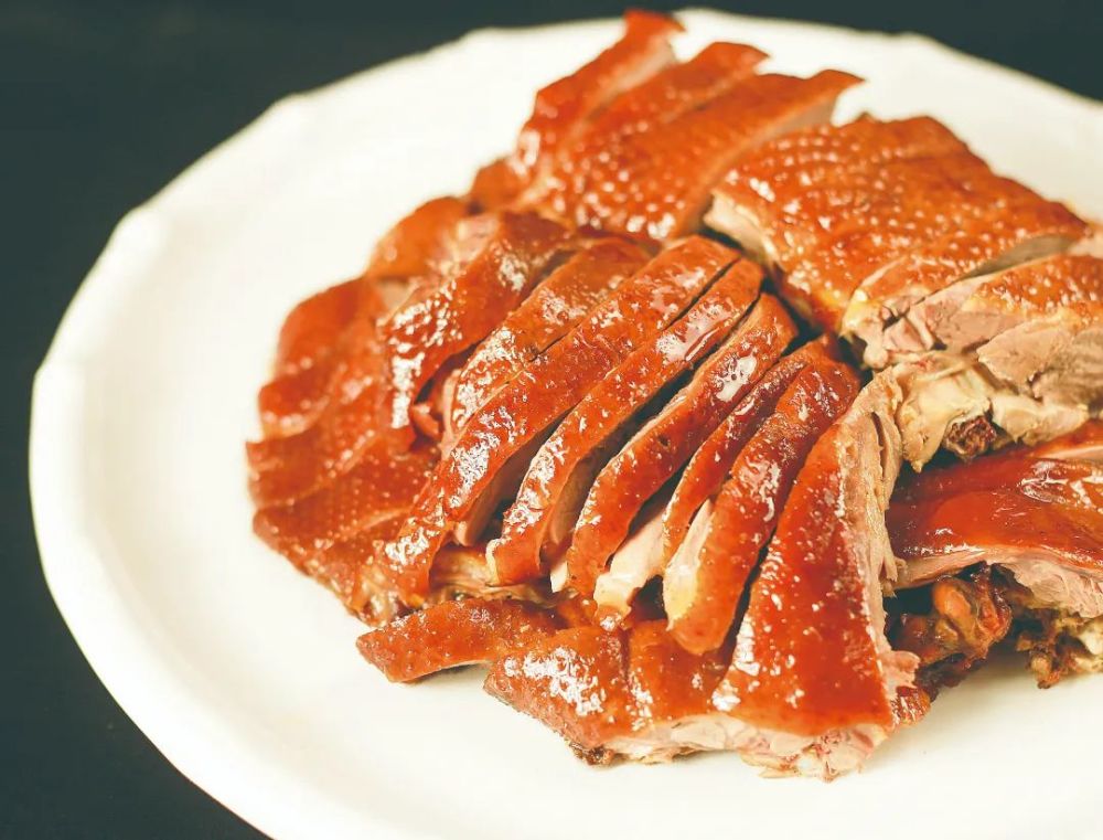 "陶哥甜妹儿"撒糖啦|荣昌内江首对美食cp 荣昌卤鹅&内江水鲜_腾讯新闻