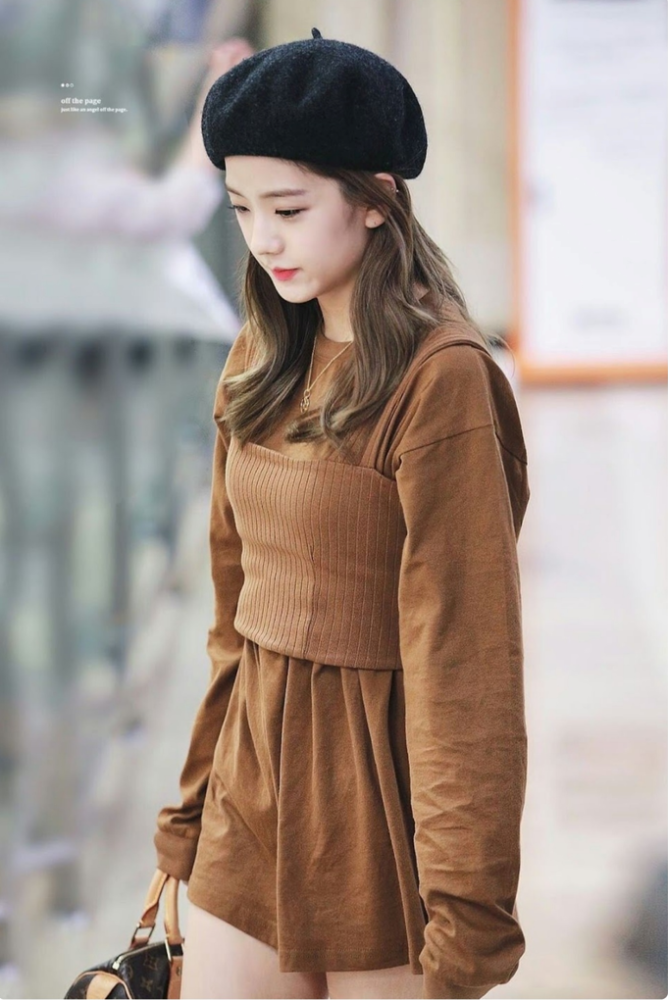 jisoo的街拍照绝对惊艳到你