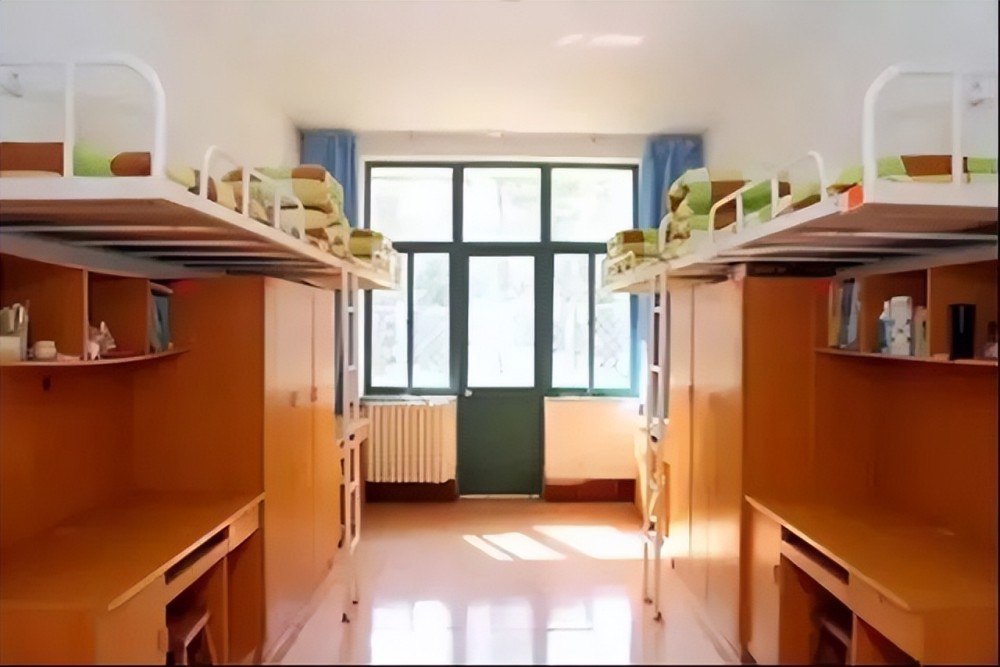 研究生双人间,博士生单人间.